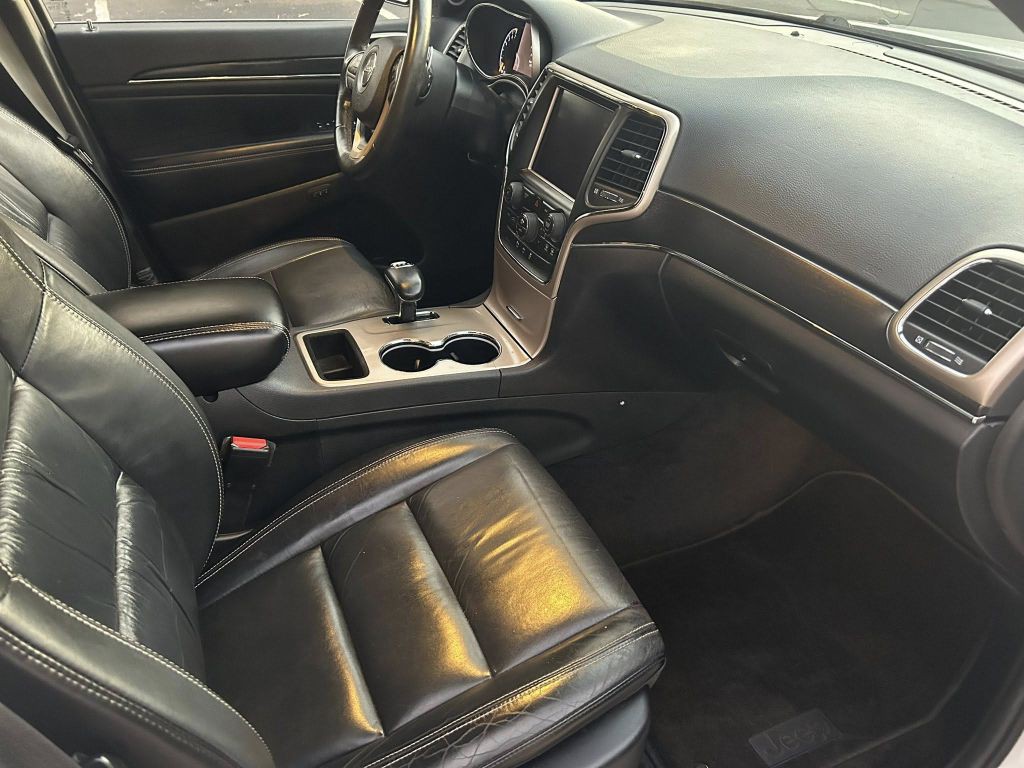 2015 Jeep Grand Cherokee Image 10