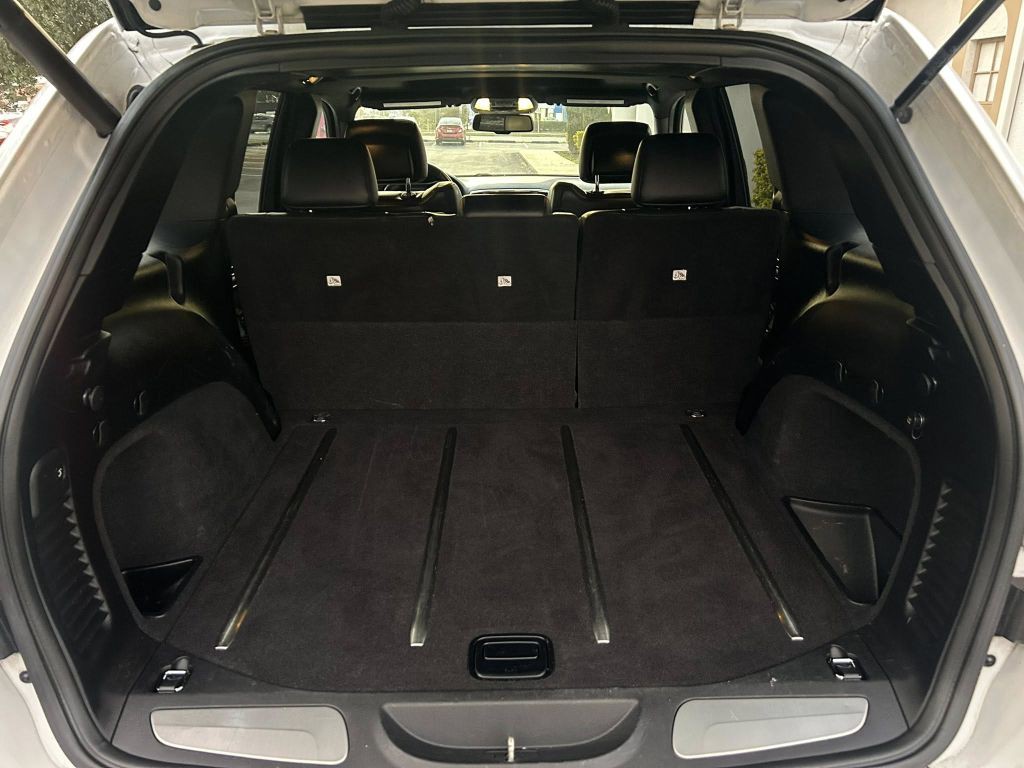 2015 Jeep Grand Cherokee Image 12