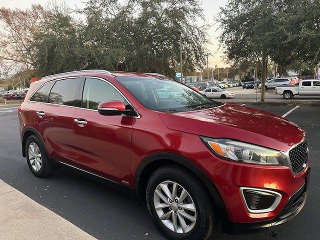 2017 Kia Sorento Image 3