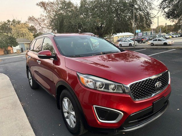 2017 Kia Sorento Image 5
