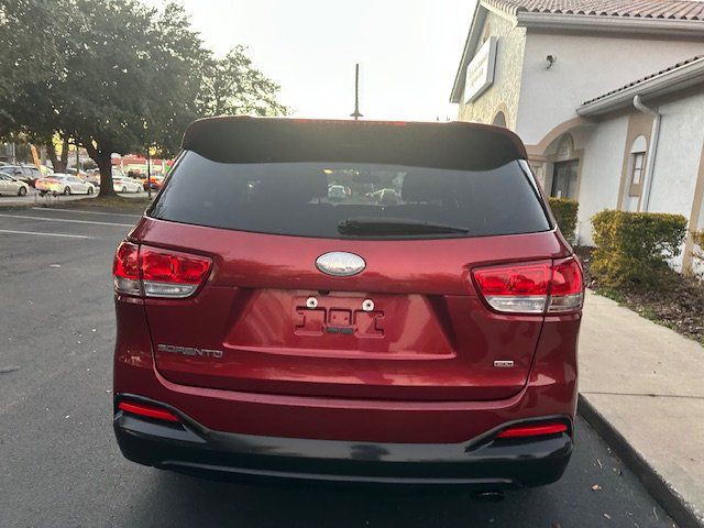 2017 Kia Sorento Image 7