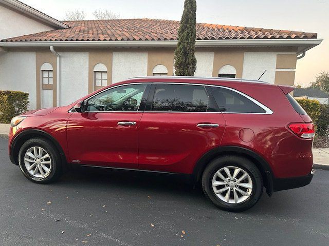 2017 Kia Sorento Image 13