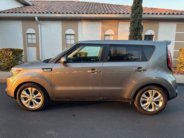 2016 Kia Soul Image 1
