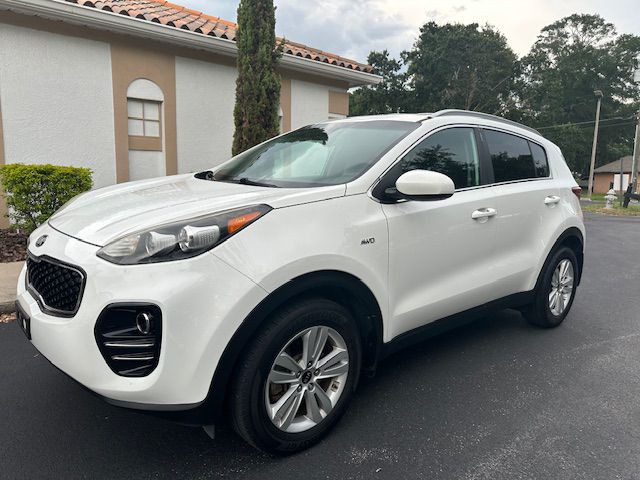 2017 Kia Sportage Image 1
