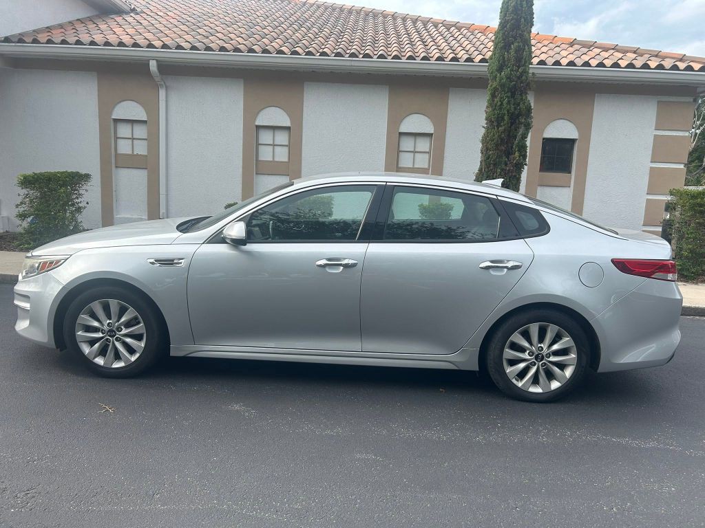 2018 Kia Optima Image 4