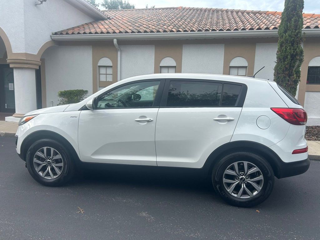 2014 Kia Sportage Image 2
