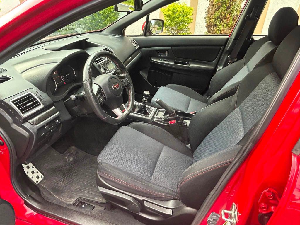 2015 Subaru WRX Image 9