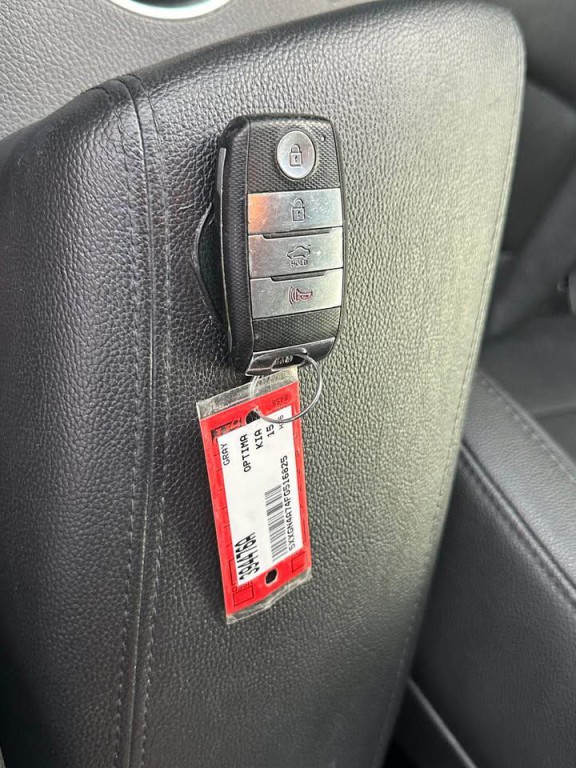 2015 Kia Optima Image 11