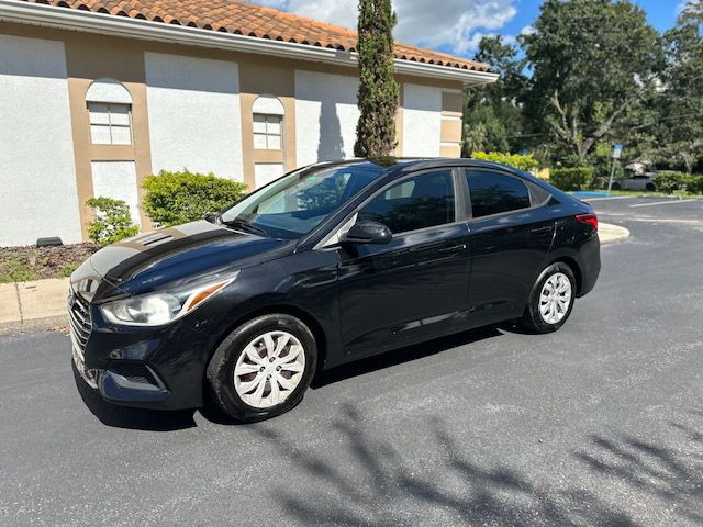 2019 Hyundai Accent Image 1