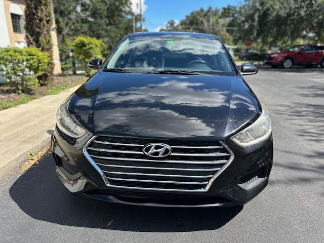 2019 Hyundai Accent Image 3