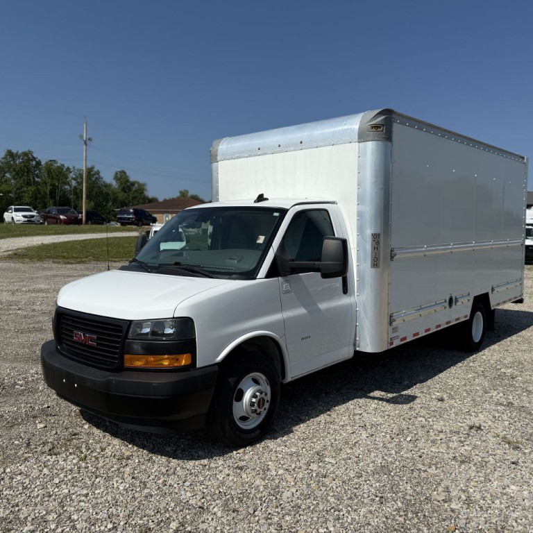 2021 GMC Savana Image 7
