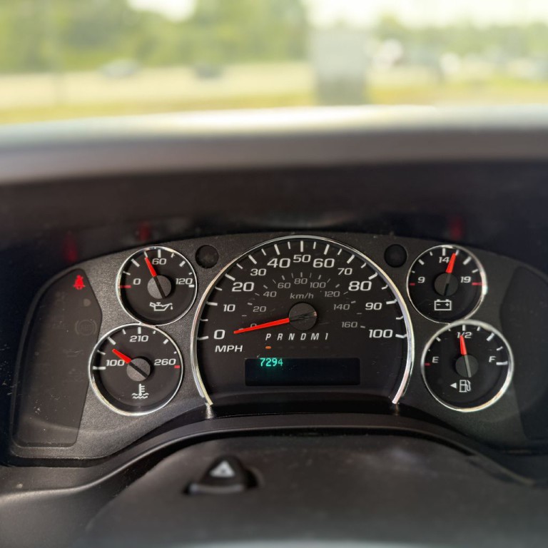2021 GMC Savana Image 14