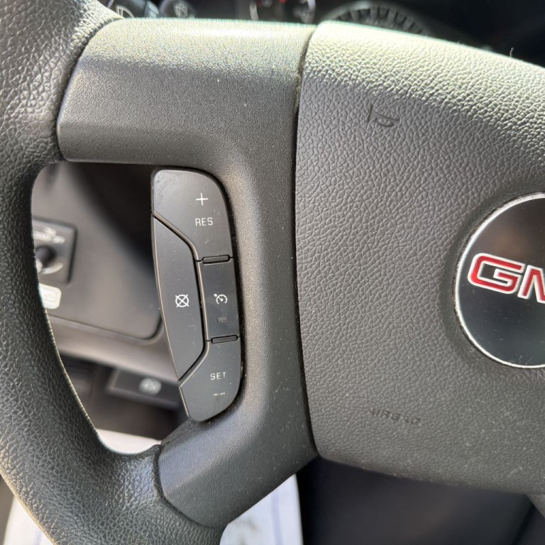 2021 GMC Savana Image 15