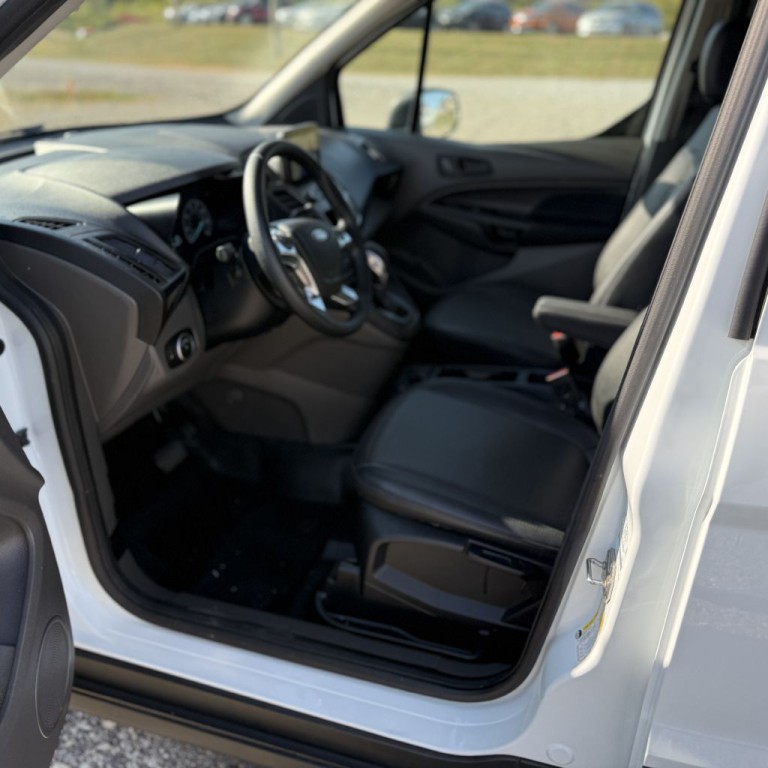 2022 Ford Transit Connect Image 11