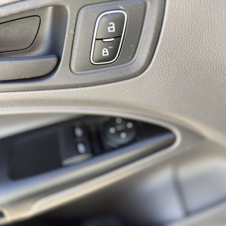 2022 Ford Transit Connect Image 16