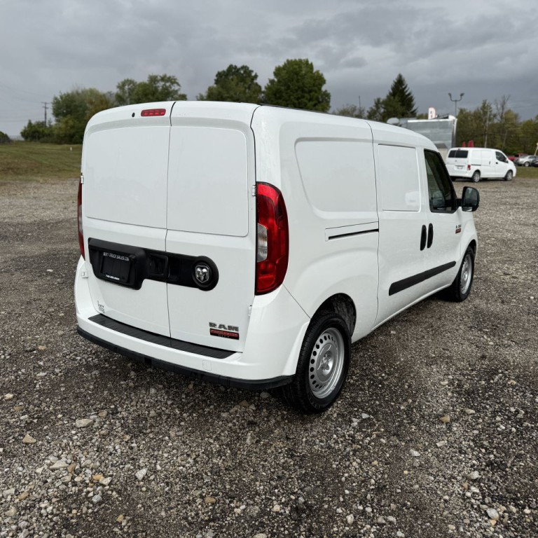 2022 RAM Promaster Image 4