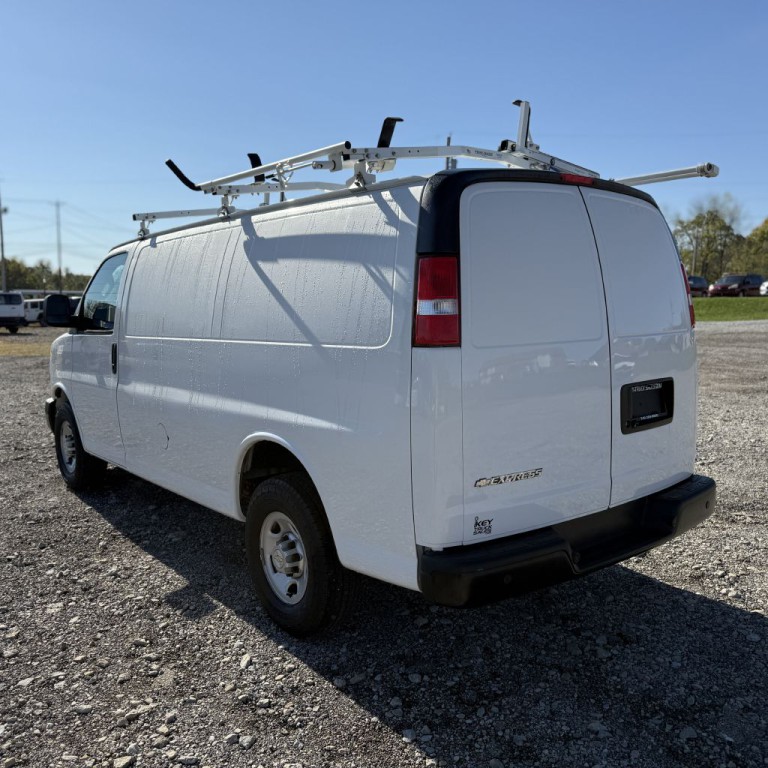 2020 Chevrolet Express Image 7