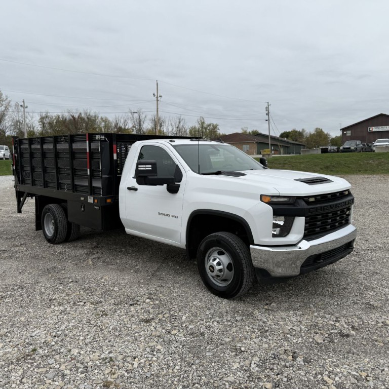 2022 Chevrolet Silverado 1500 Image 1