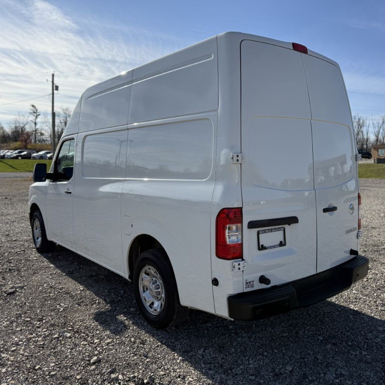 2021 Nissan NV Image 5