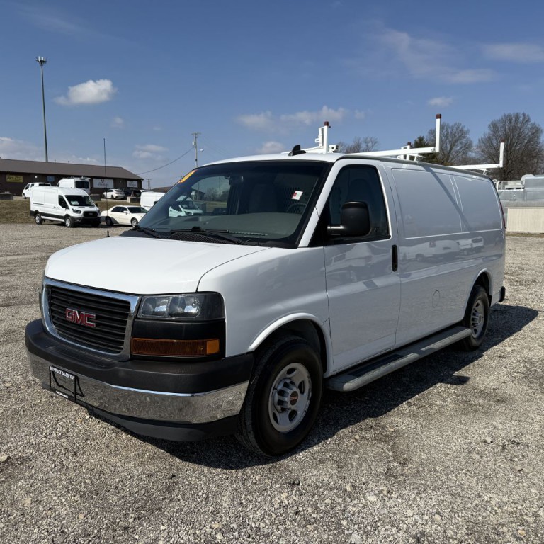 2020 GMC Savana Image 9