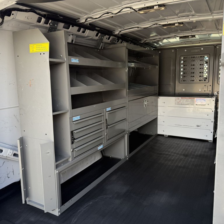 2019 Chevrolet Express Image 5