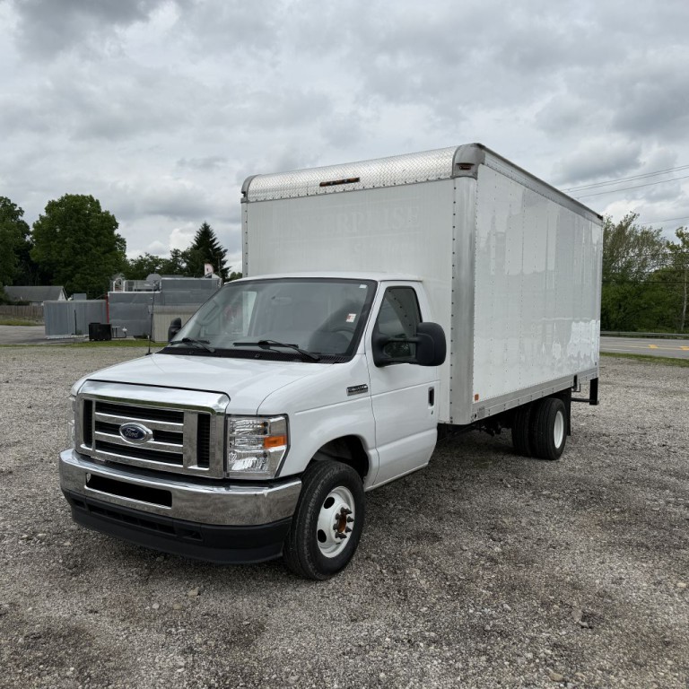 2022 Ford Econoline Image 7