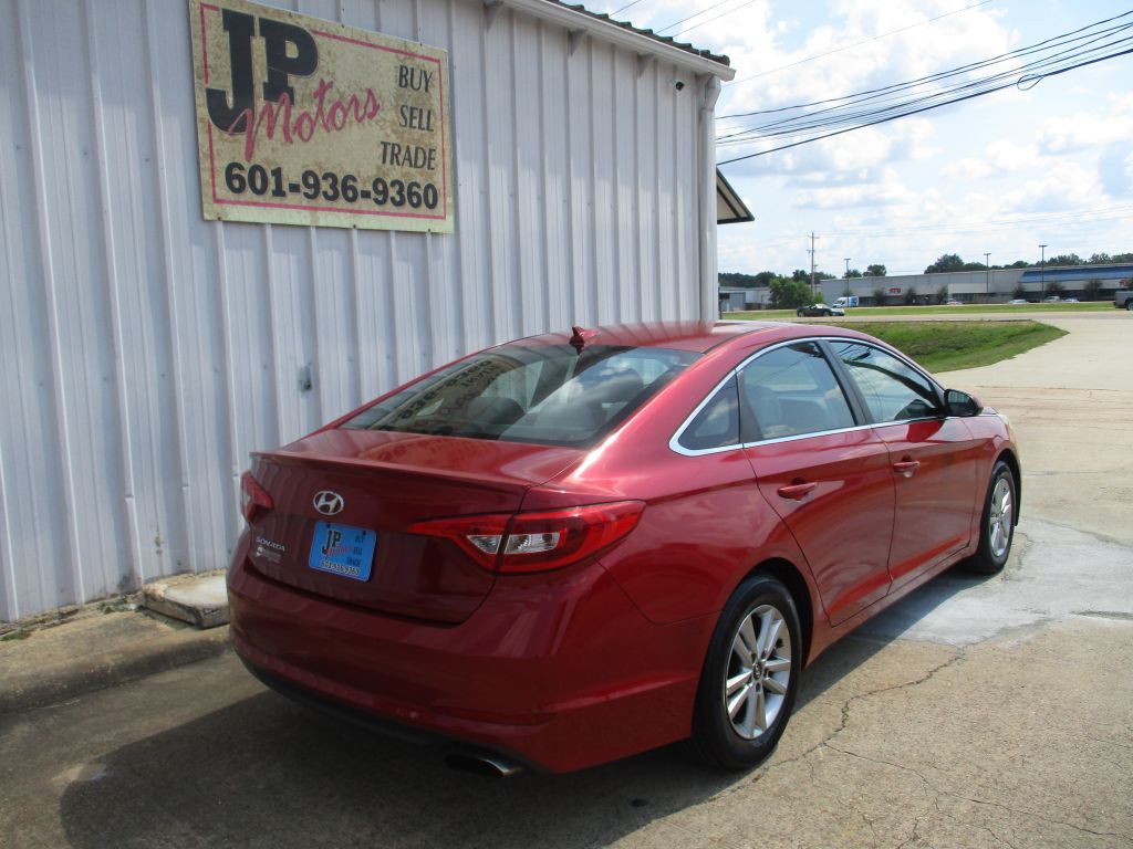 2017 Hyundai Sonata Image 3