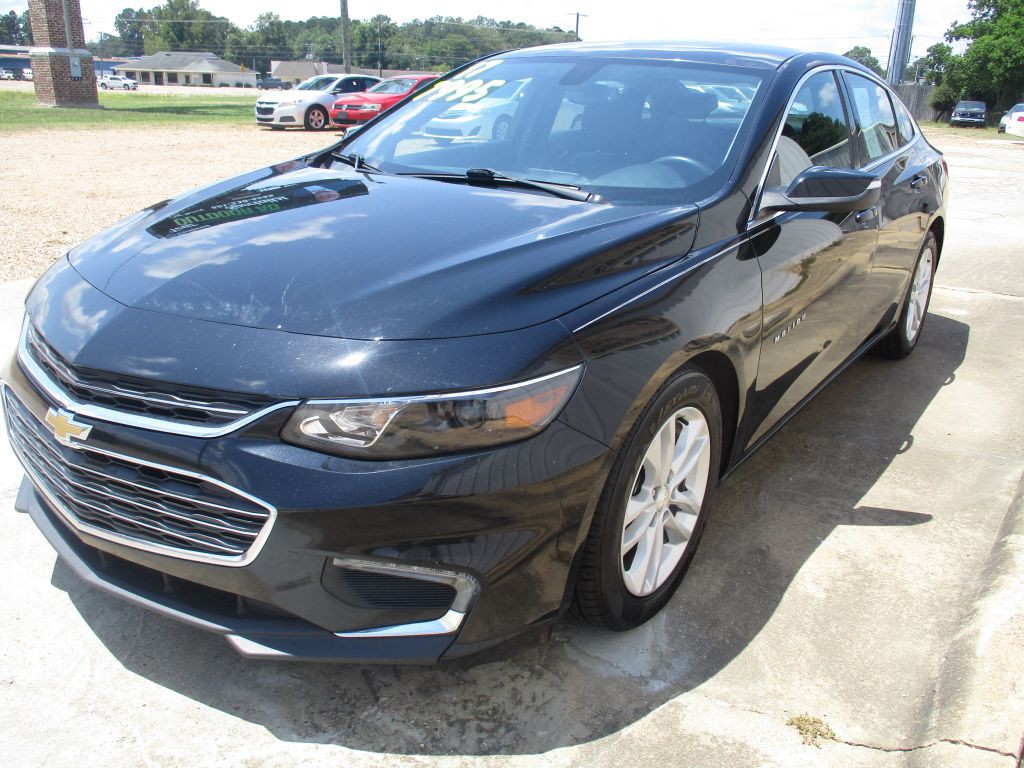 2017 Chevrolet Malibu Image 6