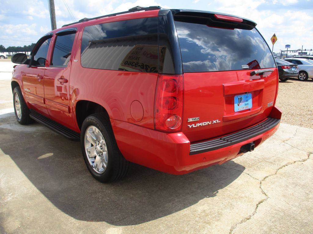 2011 GMC Yukon Image 5