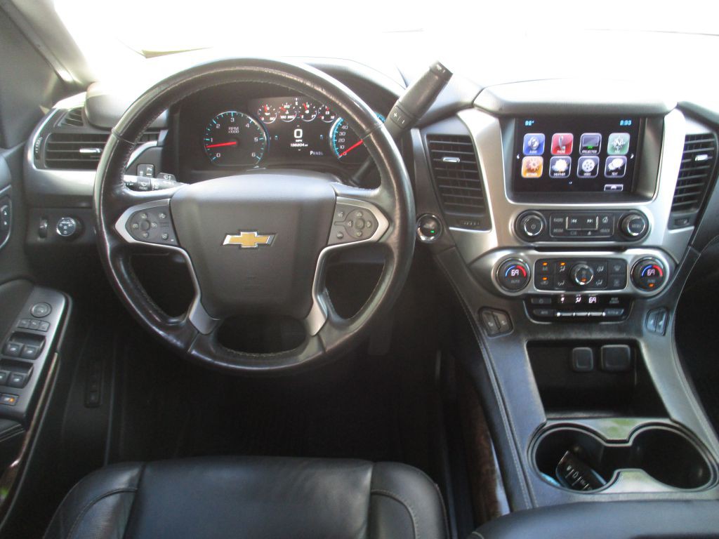 2017 Chevrolet Tahoe Image 12