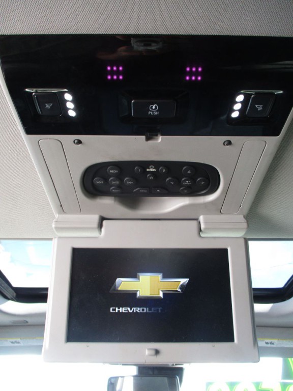 2017 Chevrolet Tahoe Image 14