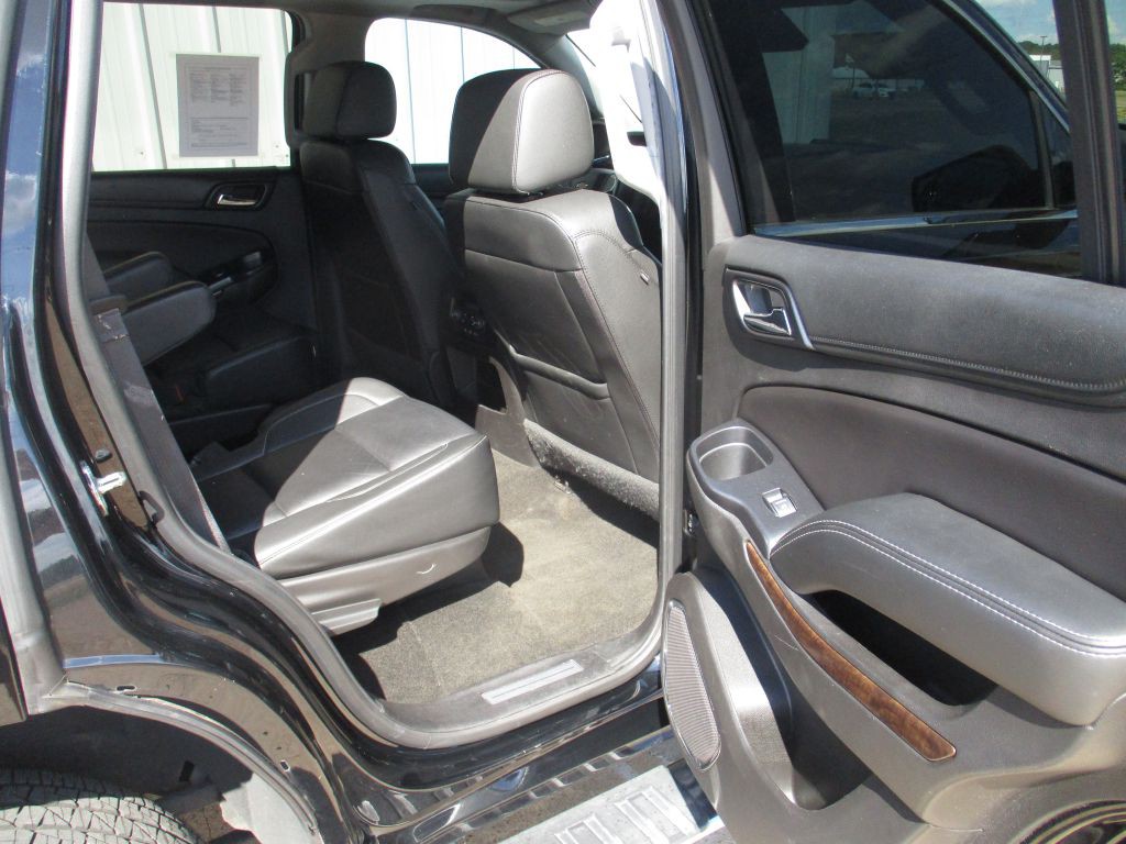2017 Chevrolet Tahoe Image 28