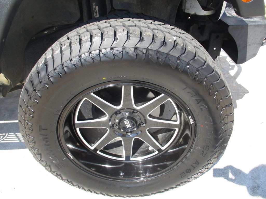 2017 Jeep Wrangler Unlimited Image 9