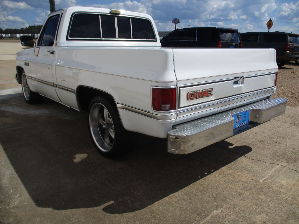 1986 GMC C1500 Image 5