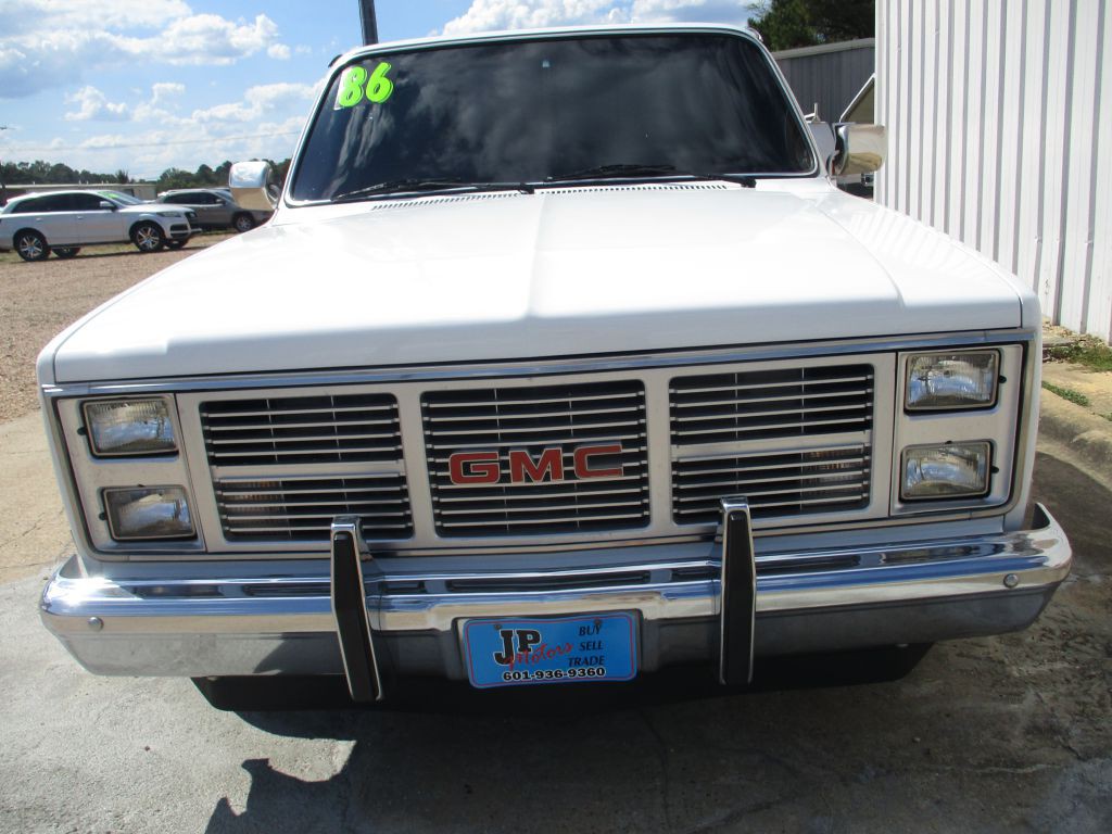 1986 GMC C1500 Image 7