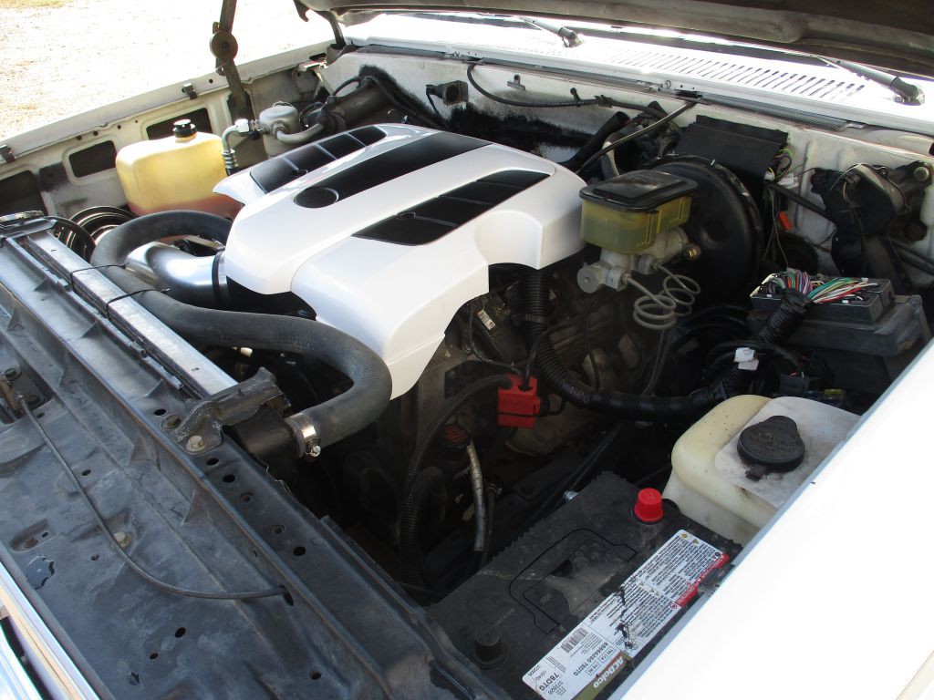 1986 GMC C1500 Image 16