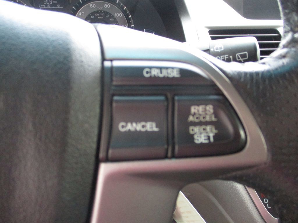 2011 Honda Odyssey Image 14