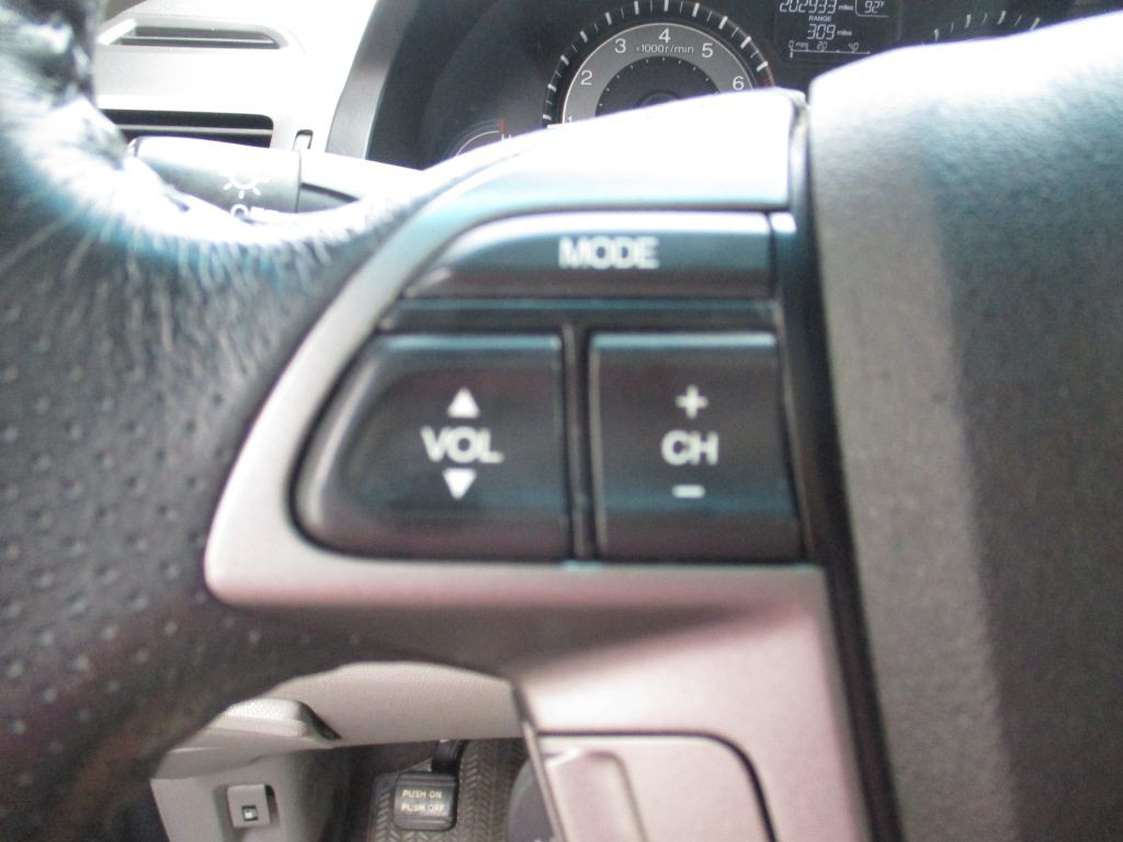 2011 Honda Odyssey Image 15