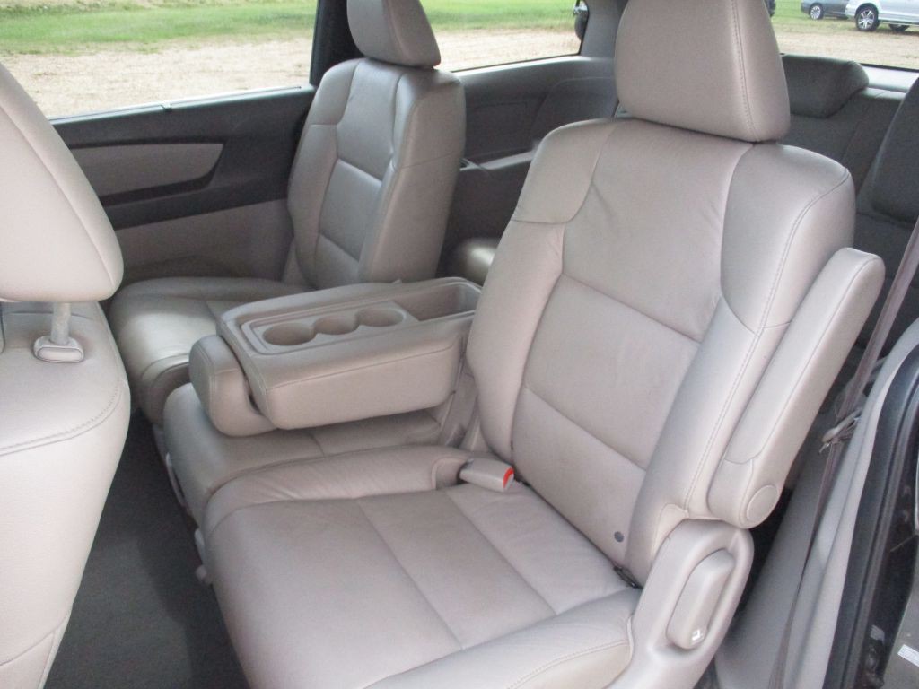 2011 Honda Odyssey Image 20