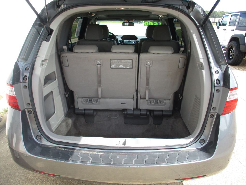 2011 Honda Odyssey Image 22