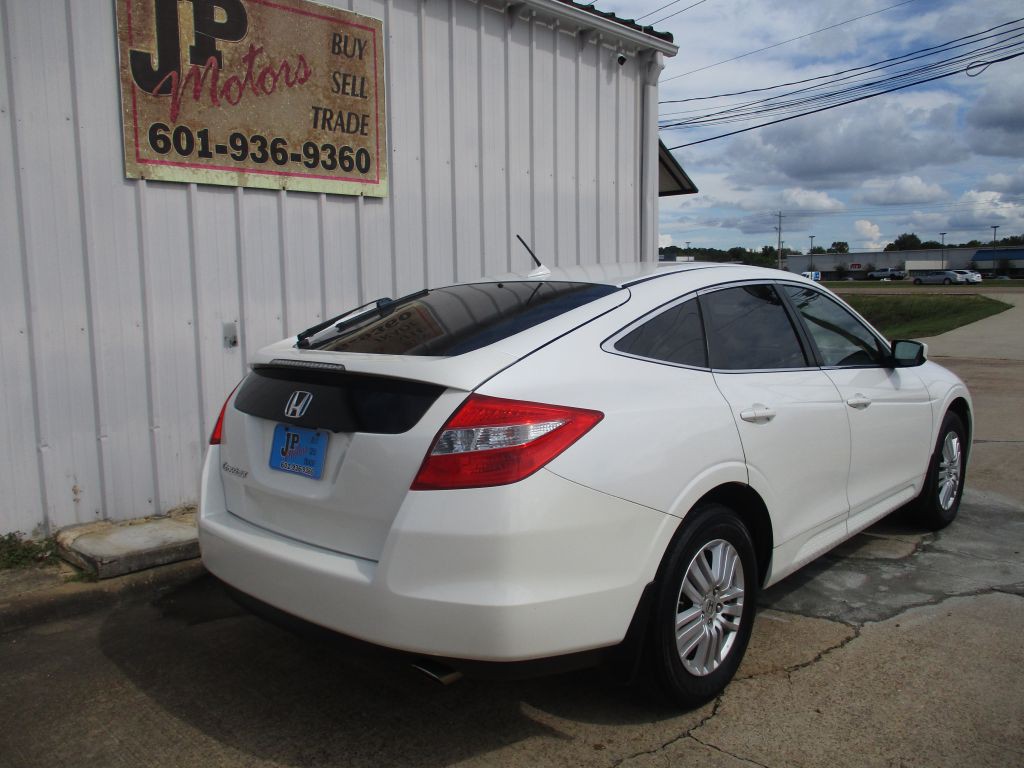 2012 Honda Crosstour Image 3