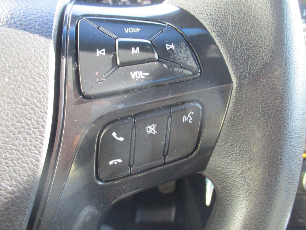 2016 Ford Explorer Image 13