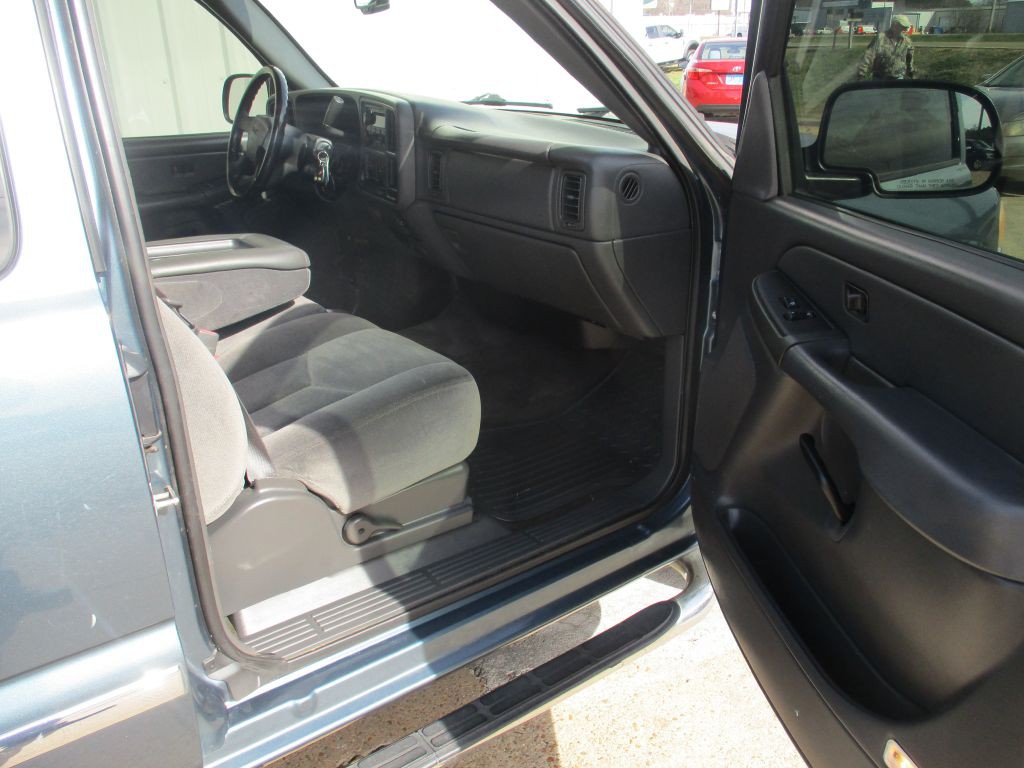 2006 GMC Sierra Image 14