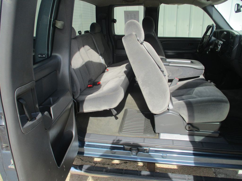 2006 GMC Sierra Image 15