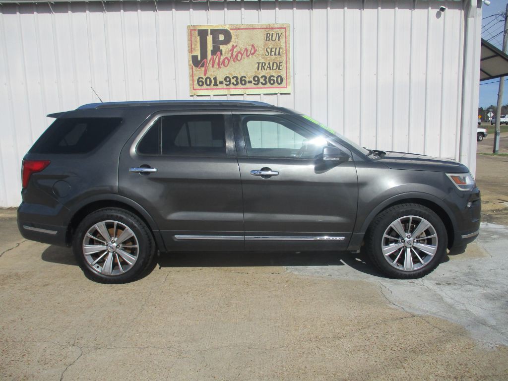 2018 Ford Explorer Image 2