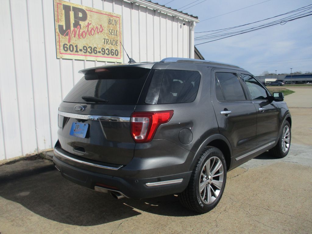 2018 Ford Explorer Image 3