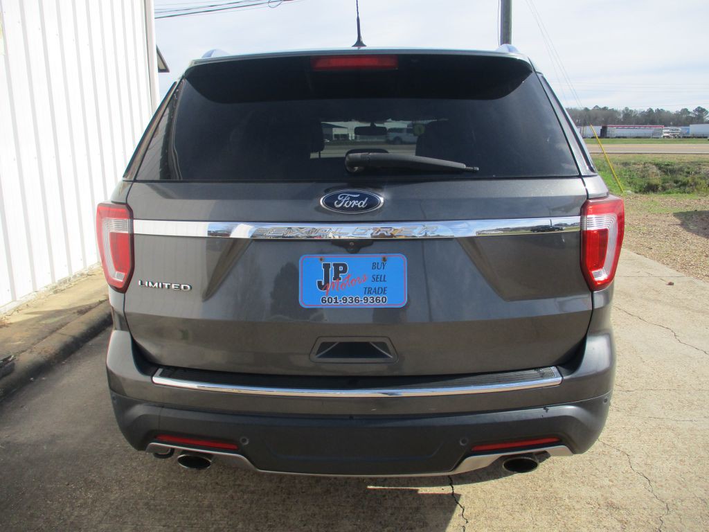 2018 Ford Explorer Image 4