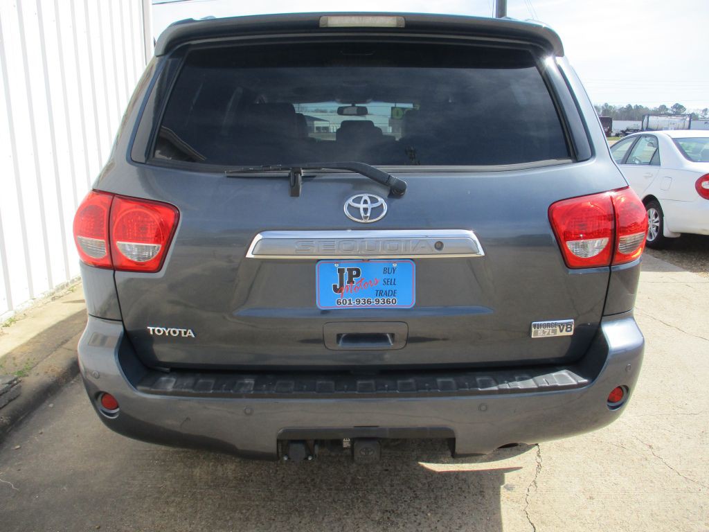2008 Toyota Sequoia Image 4