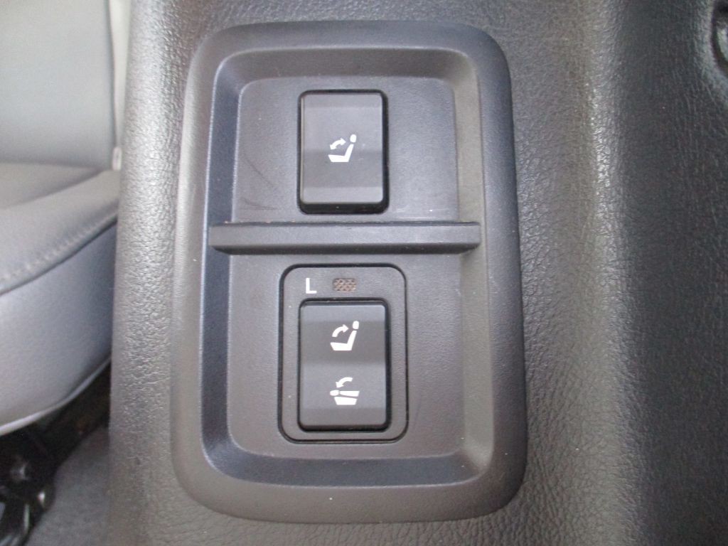 2008 Toyota Sequoia Image 22