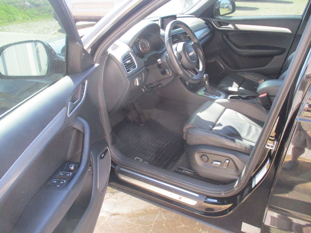 2018 Audi Q3 Image 19